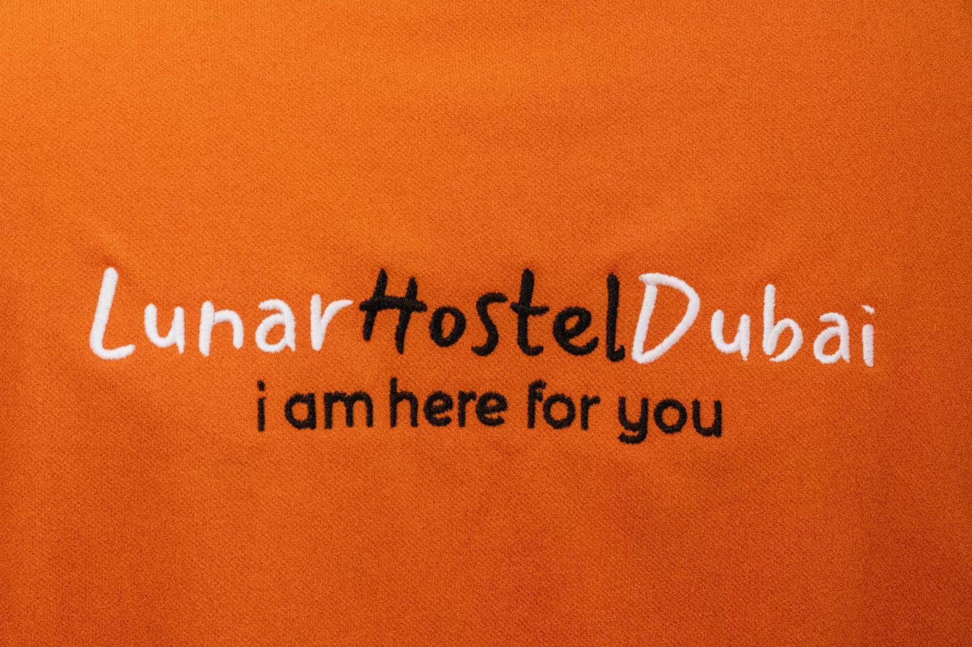 Lunar Hostel 96 Dubai Exteriör bild